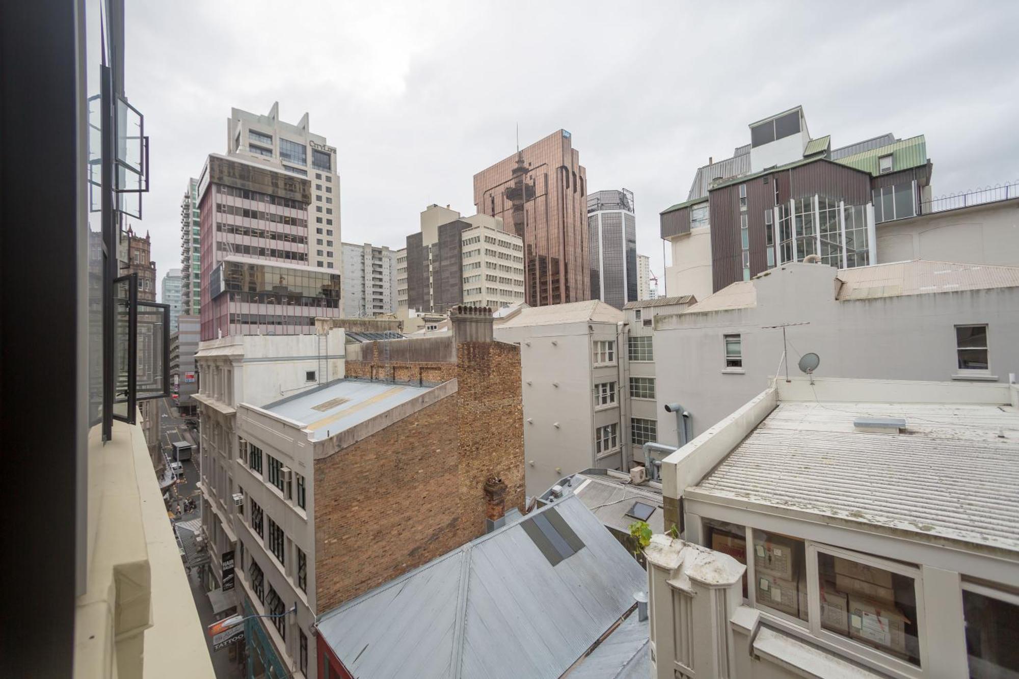 Lovely Urban Studio Plus Loft Off Queen Street Appartamento Auckland Esterno foto